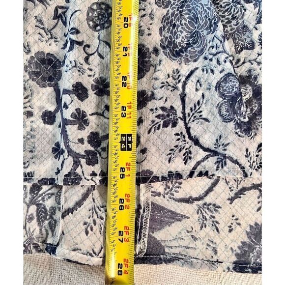 Converse One Star Blue Floral Sheer Sleeveless Top Size M Worn By Actress On TV - Picture 6 of 7